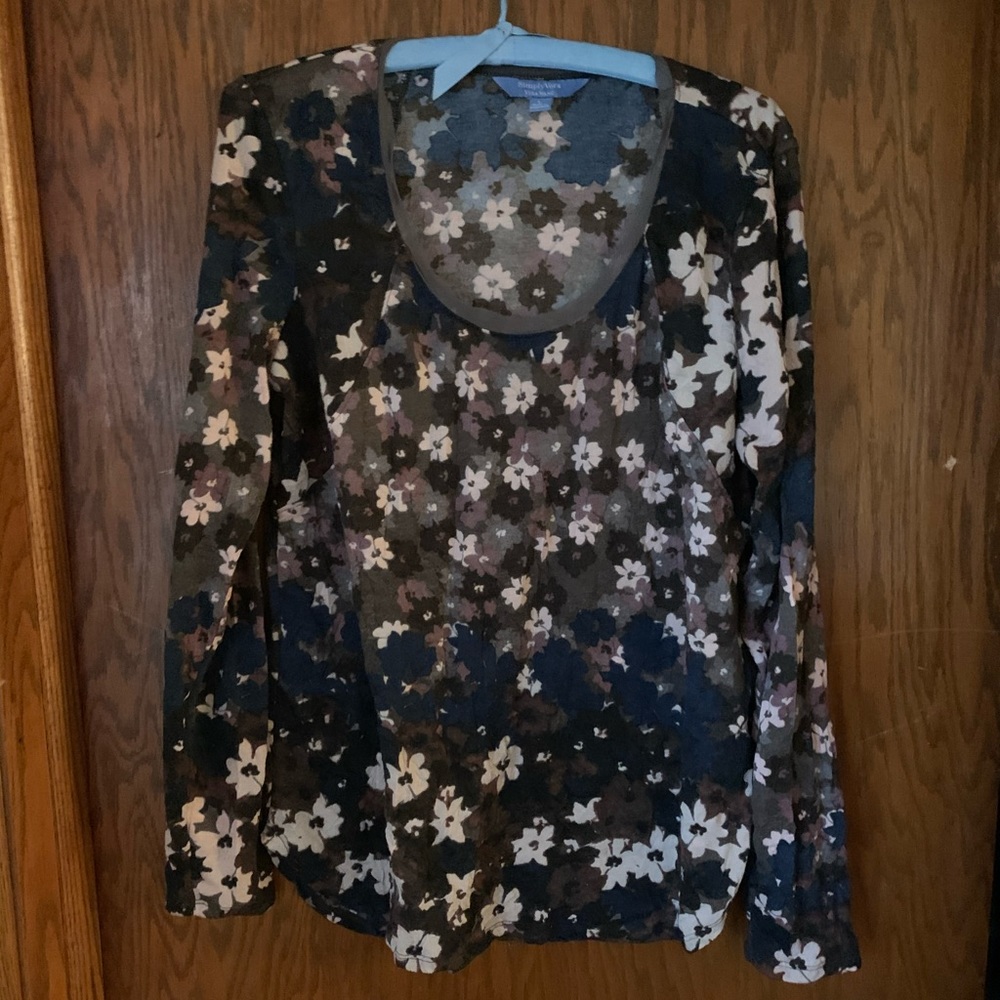 Simply Vera floral pattern long sleeve shirt